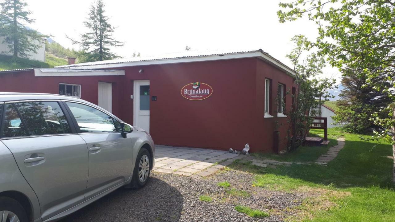 Brunalaug Guesthouse - Holiday Home Eyjafjaroarsveit Eksteriør billede